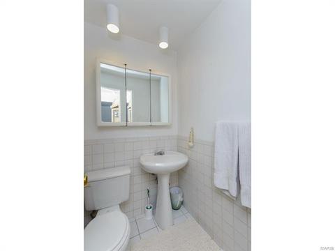 112 Old Oaks, Ballwin, MO 63011 photo 17