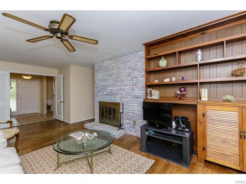 112 Old Oaks, Ballwin, MO 63011 photo 7