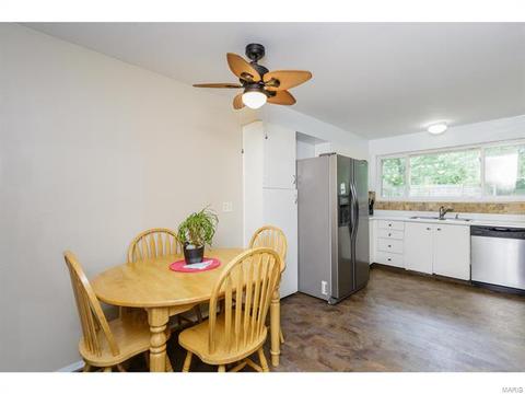 112 Old Oaks, Ballwin, MO 63011 photo 9