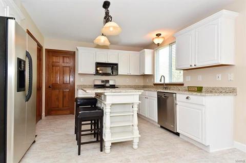 117 Wimbledon Ct, O'fallon, MO 63368 photo 6