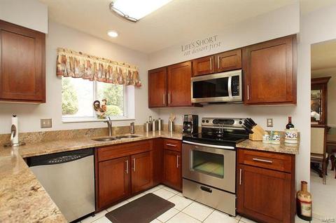2412 Peaceful Ct, Wildwood, MO 63011 photo 20