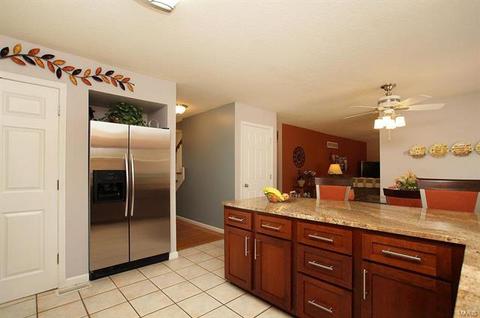 2412 Peaceful Ct, Wildwood, MO 63011 photo 23