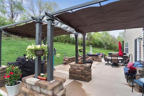 500 Willow Valley Dr, O'fallon, MO 63366 photo 32