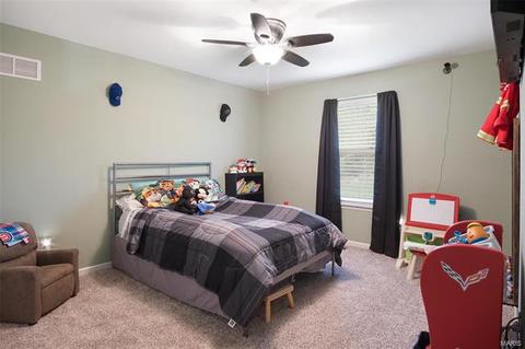 500 Willow Valley Dr, O'fallon, MO 63366 photo 25