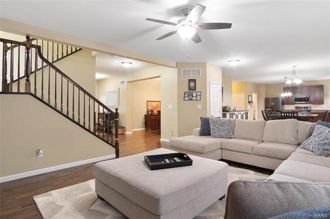 500 Willow Valley Dr, O'fallon, MO 63366 photo 14