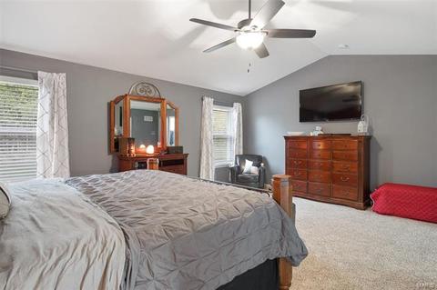 500 Willow Valley Dr, O'fallon, MO 63366 photo 17