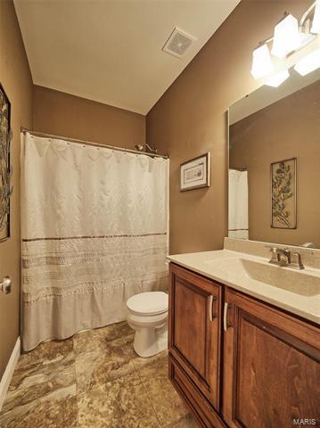 712 John Linn Pl, Weldon Spring, MO 63304 photo 9