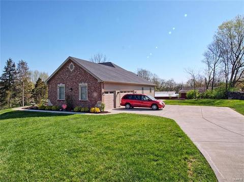 712 John Linn Pl, Weldon Spring, MO 63304 photo 2