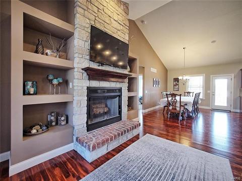 712 John Linn Pl, Weldon Spring, MO 63304 photo 5