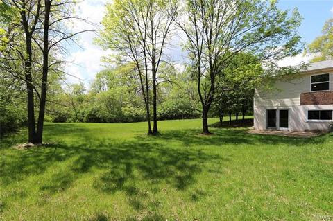 804 Windmill Dr, Ballwin, MO 63011 photo 23