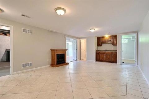 804 Windmill Dr, Ballwin, MO 63011 photo 18