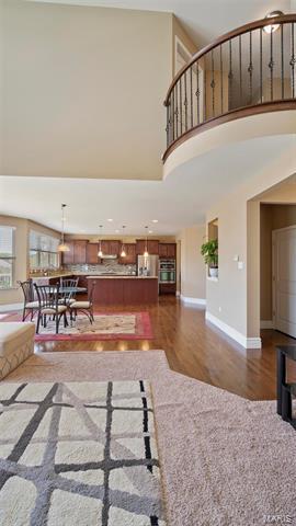 404 Maple Rise Path, Chesterfield, MO 63005 photo 12