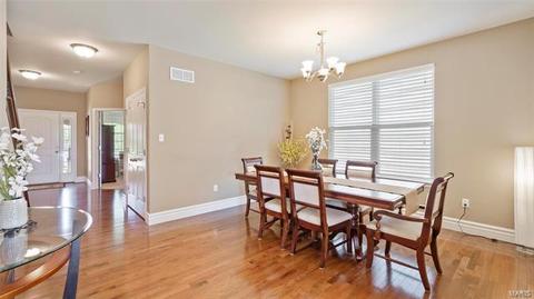 404 Maple Rise Path, Chesterfield, MO 63005 photo 9