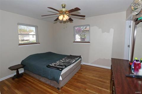 3676 Long, Saint Ann, MO 63074 photo 8