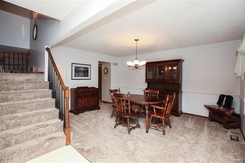 2615 Dunmore Cir, O'fallon, MO 63368 photo 4