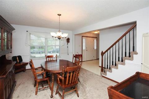 2615 Dunmore Cir, O'fallon, MO 63368 photo 6