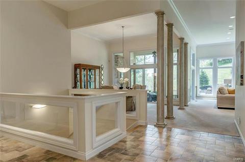 1254 Polo Lake Dr, Ellisville, MO 63021 photo 4