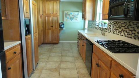 8619 S Laclede Sta, Saint Louis, MO 63123 photo 7