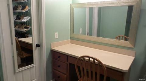 8619 S Laclede Sta, Saint Louis, MO 63123 photo 36