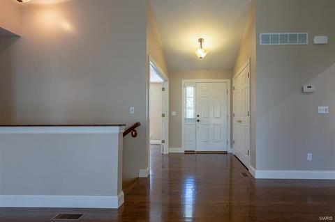 961 Summit Oaks Dr, Eureka, MO 63025 photo 4