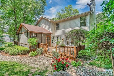 710 Eaglebrooke Dr, Ballwin, MO 63021 photo 5