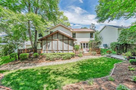 710 Eaglebrooke Dr, Ballwin, MO 63021 photo 4