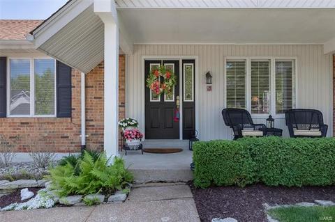 623 Dougherty Ter, Ballwin, MO 63021 photo 4