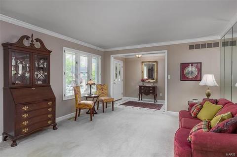 623 Dougherty Ter, Ballwin, MO 63021 photo 9