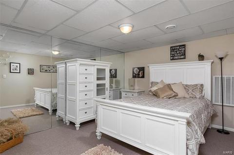 623 Dougherty Ter, Ballwin, MO 63021 photo 35