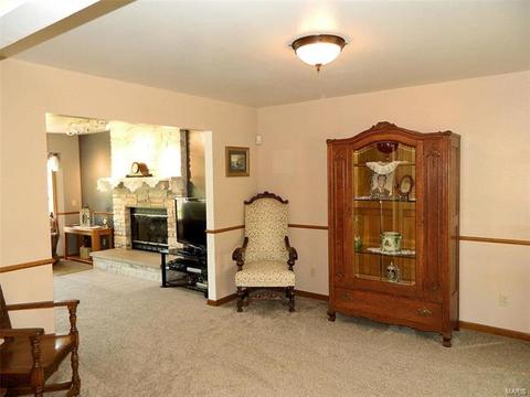 612 Schultz Ct, Foristell, MO 63348 photo 6