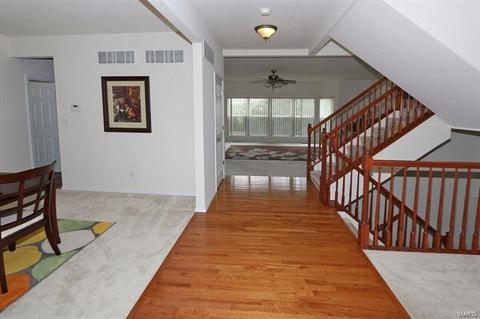 298 Arbor Trails Dr, Ballwin, MO 63021 photo 5