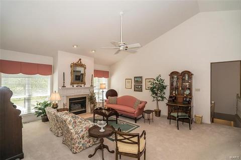 241 Greenburn Dr, Weldon Spring, MO 63304 photo 18