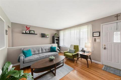 305 E Pitman St, O'fallon, MO 63366 photo 3