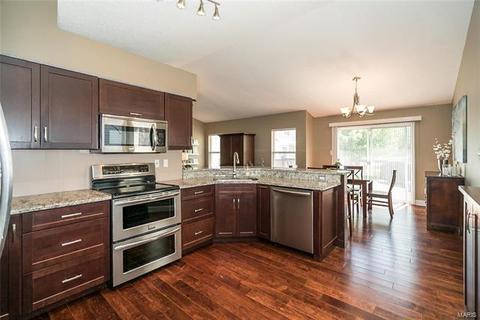 1122 Bellow Falls Dr, O'fallon, MO 63368 photo 7