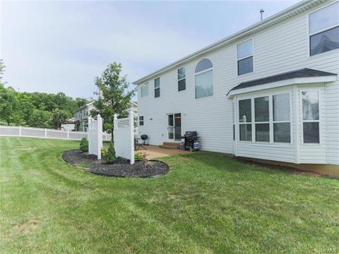 103 Hunters Lake Ct, Eureka, MO 63025 photo 8