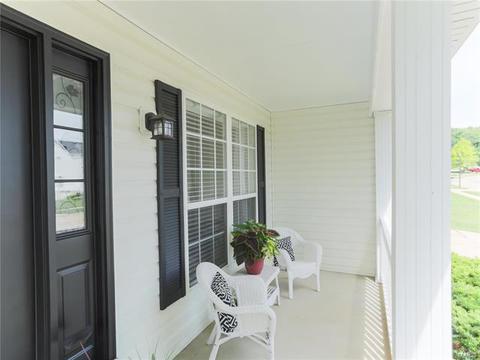 103 Hunters Lake Ct, Eureka, MO 63025 photo 4