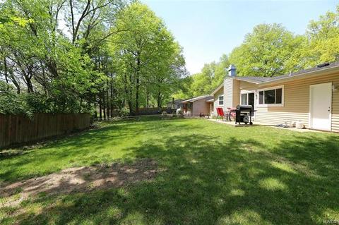 516 Ballwood Dr, Ballwin, MO 63021 photo 27