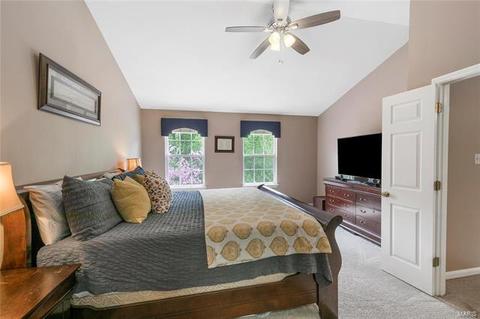 465 Gateford, Ballwin, MO 63021 photo 15
