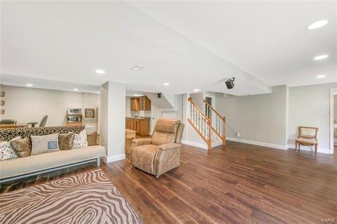 465 Gateford, Ballwin, MO 63021 photo 23