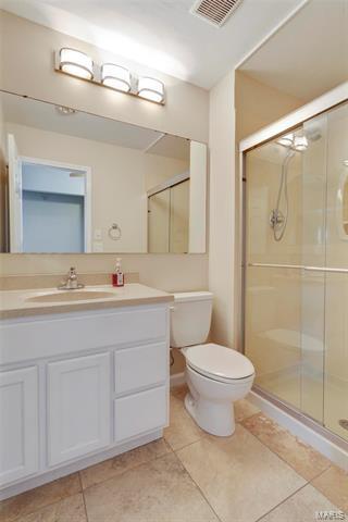 710 Henry Ave, Ballwin, MO 63011 photo 24