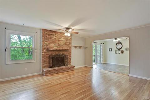 710 Henry Ave, Ballwin, MO 63011 photo 9