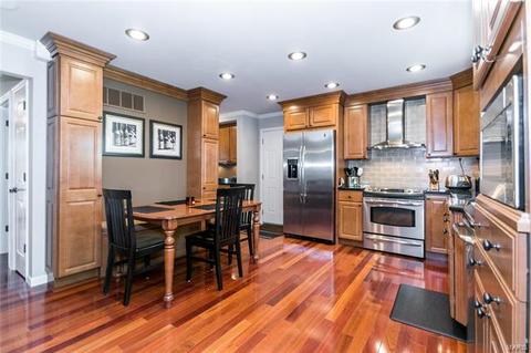 737 Spring Hill Farm, Ballwin, MO 63021 photo 13