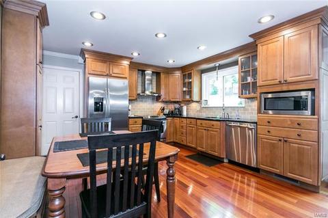 737 Spring Hill Farm, Ballwin, MO 63021 photo 14