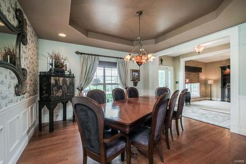 705 Hedgewood, O'fallon, MO 63368 photo 12