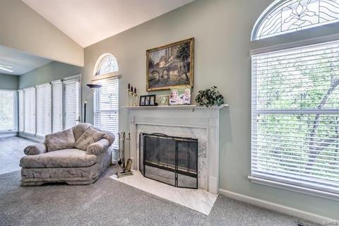 760 Arbor Haven Dr, Ballwin, MO 63021 photo 4