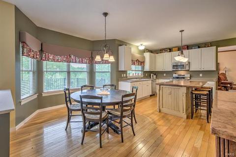 515 Meramec View Dr, Eureka, MO 63025 photo 10
