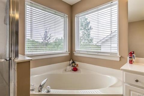 515 Meramec View Dr, Eureka, MO 63025 photo 22