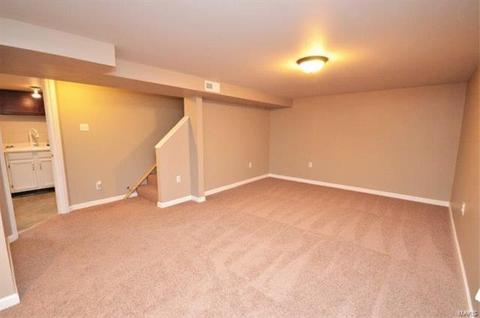 904 Saint Matthew Ave, O'fallon, MO 63366 photo 12