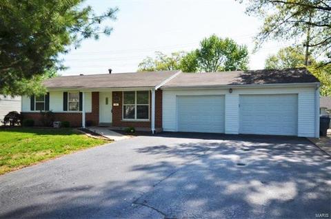 904 Saint Matthew Ave, O'fallon, MO 63366 photo 1