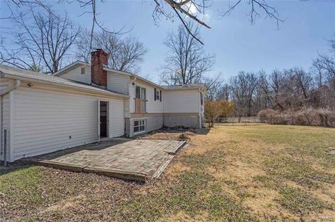 310 Ries Ct, Ballwin, MO 63021 photo 25